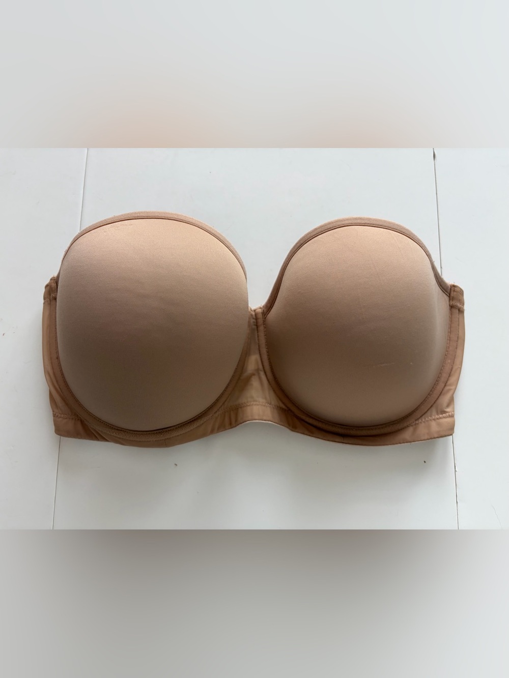 Le Mystere Strapless Bra 34DD/E Nude Tan Lined Convertible Multiway